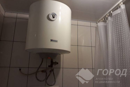 Продам 1-кімнатну квартиру, Новые дома, Маршала Жукова метро (Дворец спорта), Код: 661990/2