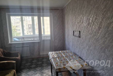 Сдам 3-х кімнатну квартиру, Рогань, Код: 662560/2