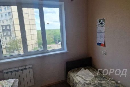Сдам 3-х кімнатну квартиру, Рогань, Код: 662560/2