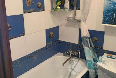 Продам 3-х кімнатну квартиру, Рогань, Код: 663640/3