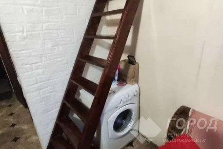 Сдам гостинку, Новые дома, Армейская метро (Советской Армии), Код: 664053/4