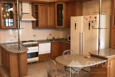 Продам 5-и кімнатну квартиру, Центр, Исторический Музей метро, Код: 664555/4