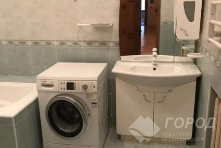 Продам 5-и кімнатну квартиру, Центр, Исторический Музей метро, Код: 664555/4