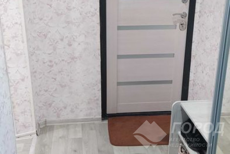 Продам 3-х кімнатну квартиру, Дергачевский р-н, Солоницевка пгт., Код: 664576/6