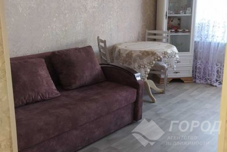 Продам 3-х кімнатну квартиру, Дергачевский р-н, Солоницевка пгт., Код: 664576/6