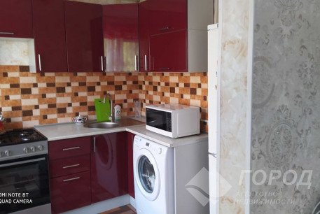 Продам 3-х кімнатну квартиру, Дергачевский р-н, Солоницевка пгт., Код: 664576/6