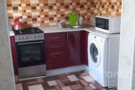 Продам 3-х кімнатну квартиру, Дергачевский р-н, Солоницевка пгт., Код: 664576/6