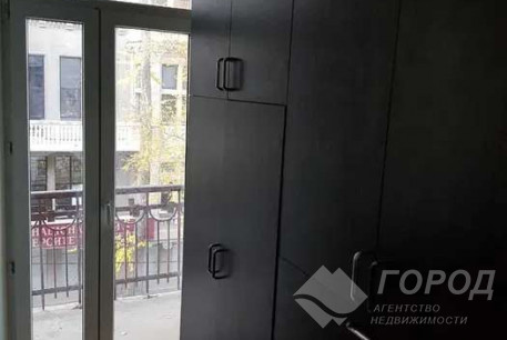 Сдам кімнату з підселенням, Центр, Ярослава Мудрого пл., Код: 665054/5