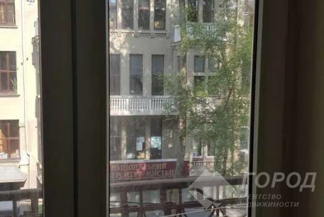 Сдам кімнату з підселенням, Центр, Ярослава Мудрого пл., Код: 665054/5