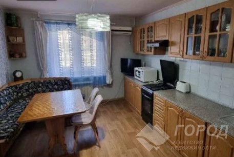 Продам 3-х кімнатну квартиру, Основа, Код: 665192/14