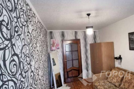 Продам 3-х кімнатну квартиру, Основа, Код: 665192/14