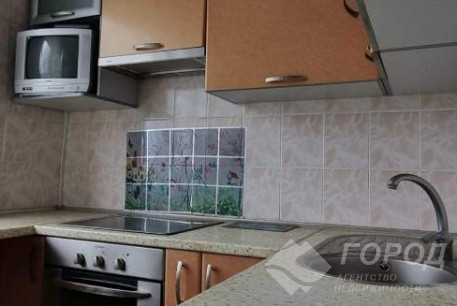 Продам 2-х кімнатну квартиру, Рогань, Код: 665192/22