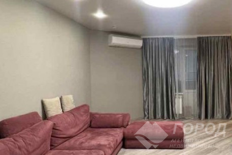 Продам 3-х кімнатну квартиру в новобудові, Алексеевка, Код: 665785/32