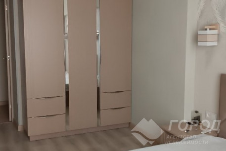 Продам 4-х кімнатну квартиру, ХТЗ, Код: 665785/38