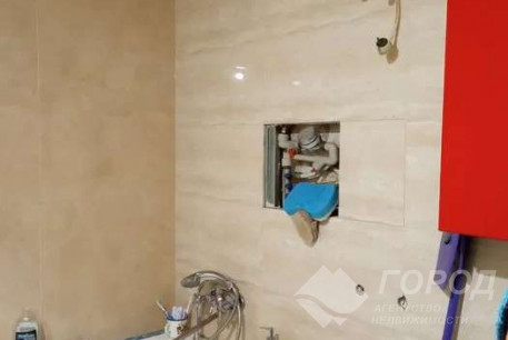 Продам 1-кімнатну квартиру, Центр, Код: 666629/4