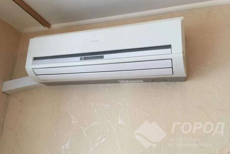 Сдам квартиру, Новые дома, Армейская метро (Советской Армии), Код: 668082/3