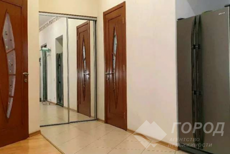 Сдам 3-х кімнатну квартиру, Центр, Университет метро, Код: 668466/2