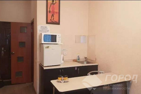 Сдам гостинку, Центральный рынок, Южный вокзал метро, Код: 668524/9