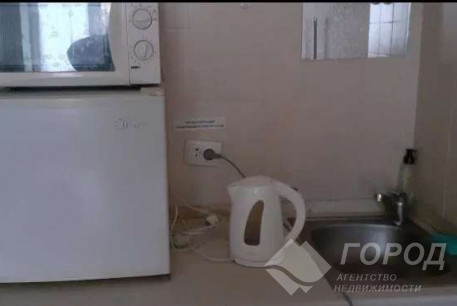 Сдам гостинку, Центральный рынок, Южный вокзал метро, Код: 668524/9