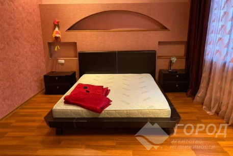 Продам 2-х кімнатну квартиру, Сосновая Горка, Код: 669698/5