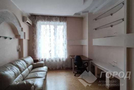 Сдам 3-х кімнатну квартиру, Центр, Код: 670164/3