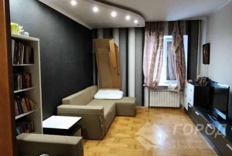 Продам 3-х кімнатну квартиру, Центр, Код: 670164/4