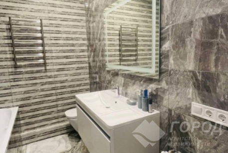 Продам 1-кімнатну квартиру, Центр, Код: 670391/4