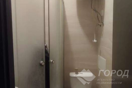 Сдам гостинку, ХТЗ, Пролетарская метро (Индустриальная), Код: 670949/1