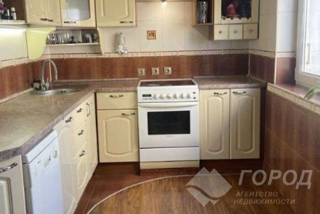 Продам 3-х кімнатну квартиру, Рогань, Солнечный, Код: 671386/3