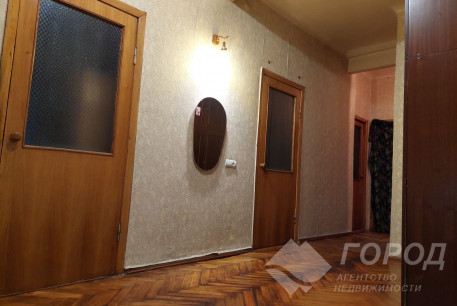 Продам 3-х кімнатну квартиру, Гагарина проспект, Защитников Украины метро (Площадь Восстания), Код: 671392/4