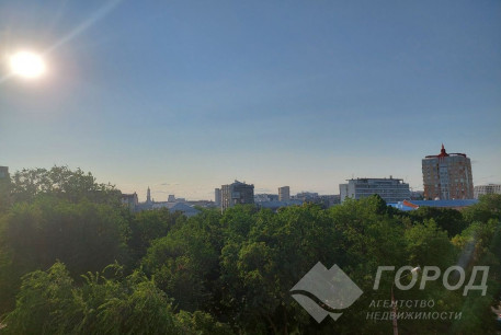 Продам 3-х кімнатну квартиру, Гагарина проспект, Защитников Украины метро (Площадь Восстания), Код: 671392/4