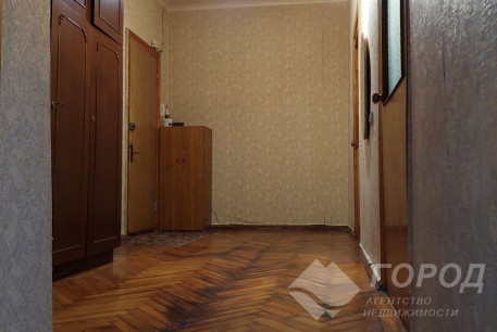 Продам 3-х кімнатну квартиру, Гагарина проспект, Защитников Украины метро (Площадь Восстания), Код: 671392/4