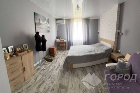 Продам 1-кімнатну квартиру, Рогань, Код: 671509/2