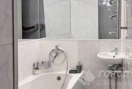 Сдам 3-х кімнатну квартиру, Новые дома, Маршала Жукова метро (Дворец спорта), Код: 671593/2