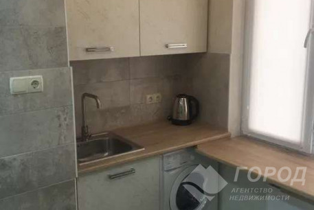 Продам гостинку, Центральный рынок, Южный вокзал метро, Код: 672518/2