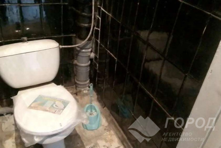 Продам 2-х кімнатну квартиру, ХТЗ, Код: 672592/3