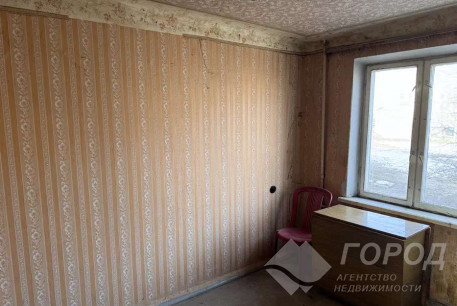 Продам 2-х кімнатну квартиру, Дергачевский р-н, Подворки (Дергачевский район), Код: 673295/2