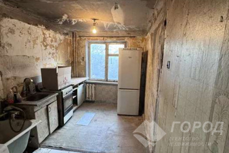 Продам 2-х кімнатну квартиру, Дергачевский р-н, Подворки (Дергачевский район), Код: 673295/2