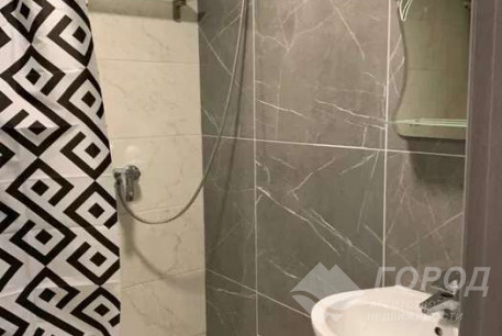 Сдам гостинку, Центр, Код: 673455/4