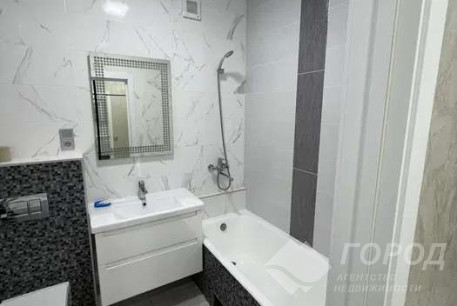 Сдам 1-кімнатну квартиру, Новые дома, Маршала Жукова метро (Дворец спорта), Код: 674942/3