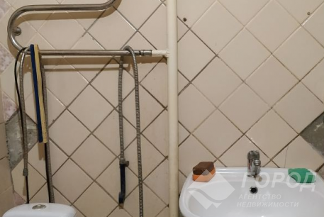 Продам 2-х кімнатну квартиру, Рогань, Код: 675575/9