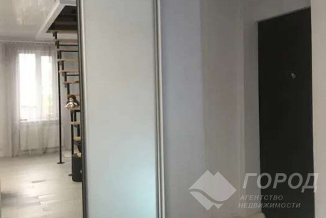 Продам 2-х кімнатну квартиру, Центр, Код: 676231/9