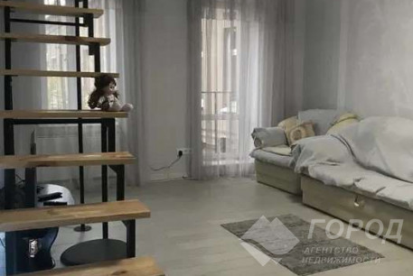 Продам 2-х кімнатну квартиру, Центр, Код: 676231/9