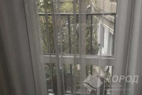 Продам 2-х кімнатну квартиру, Центр, Код: 676231/9