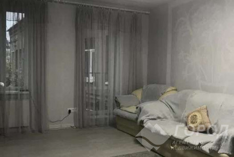 Продам 2-х кімнатну квартиру, Центр, Код: 676231/9