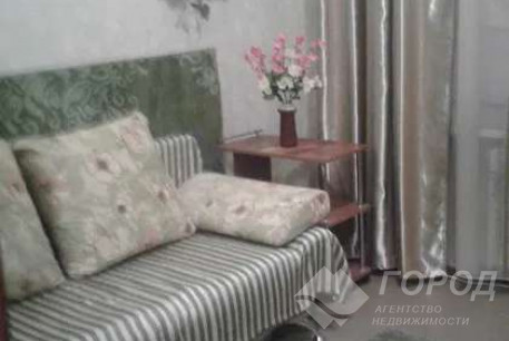 Сдам 2-х кімнатну квартиру, Гагарина проспект, Защитников Украины метро (Площадь Восстания), Код: 676299/2