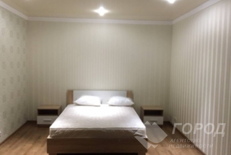 Продам 1-кімнатну квартиру в новобудові, Рогань, Код: 676338/27