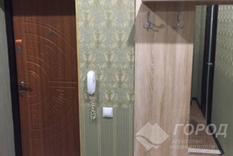 Продам 1-кімнатну квартиру в новобудові, Рогань, Код: 676338/27