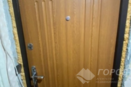 Продам 1-кімнатну квартиру, Рогань, Код: 676338/49