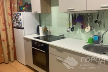 Продам 3-х кімнатну квартиру, Рогань, Код: 676338/51